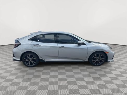 Used 2018 Honda Civic Sport image 4
