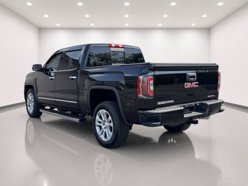 Used 2016 GMC Sierra 1500 Denali w/ Enhanced Driver Alert Package AWD/4WD image 3