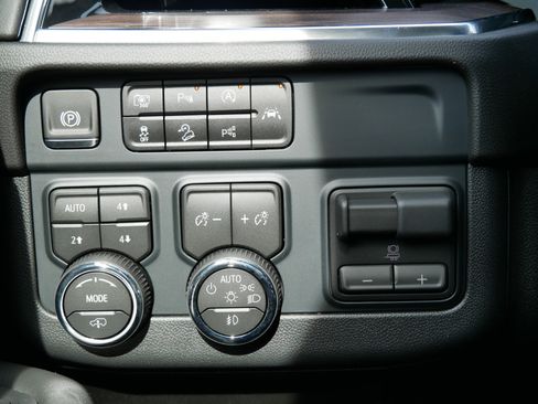 New 2026 Chevrolet Tahoe Z71 w/ Z71 Off-Road Package image 21