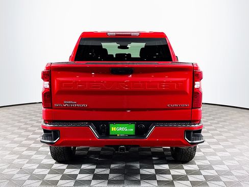 Used 2024 Chevrolet Silverado 1500 Custom RWD image 7