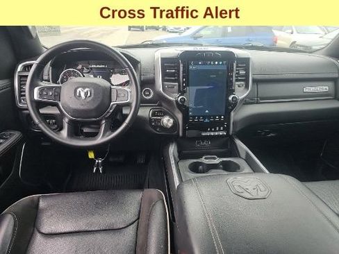 Used 2023 RAM 1500 Laramie AWD/4WD image 10