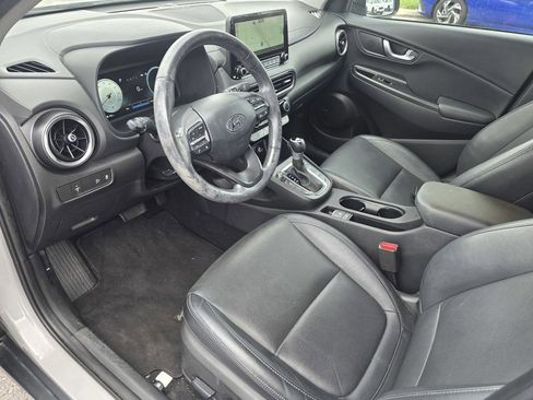 Used 2023 Hyundai Kona Limited FWD image 20