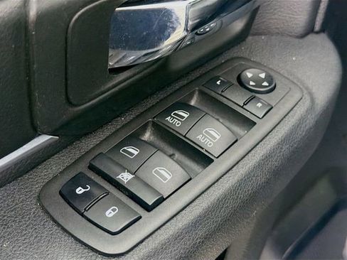 Used 2022 RAM 1500 Classic Warlock image 15