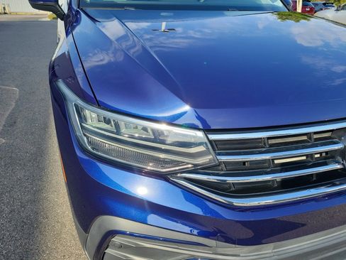 Certified 2022 Volkswagen Tiguan SE image 24