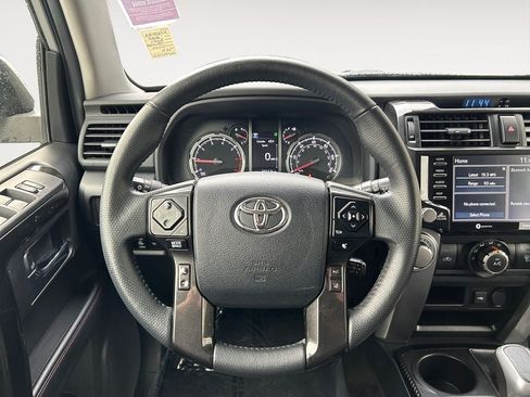 Used 2024 Toyota 4Runner TRD Off-Road AWD/4WD image 14
