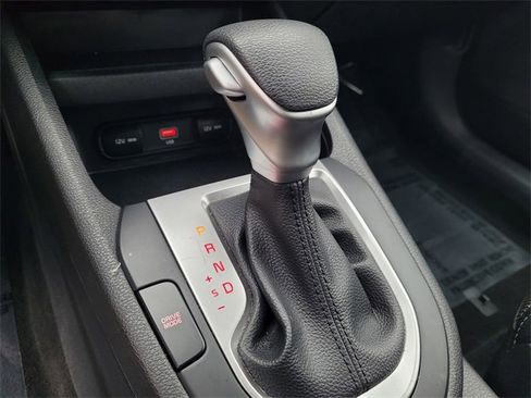 Used 2023 Kia Forte LXS image 20