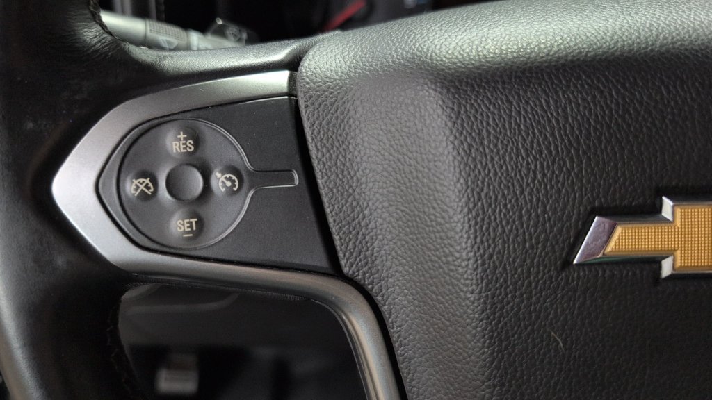 Used 2015 Chevrolet Silverado 1500 LTZ AWD/4WD image 12