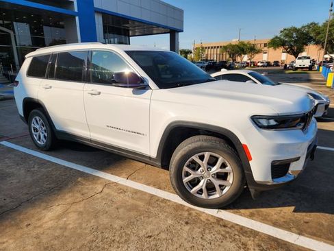 Used 2022 Jeep Grand Cherokee L Limited AWD/4WD image 1