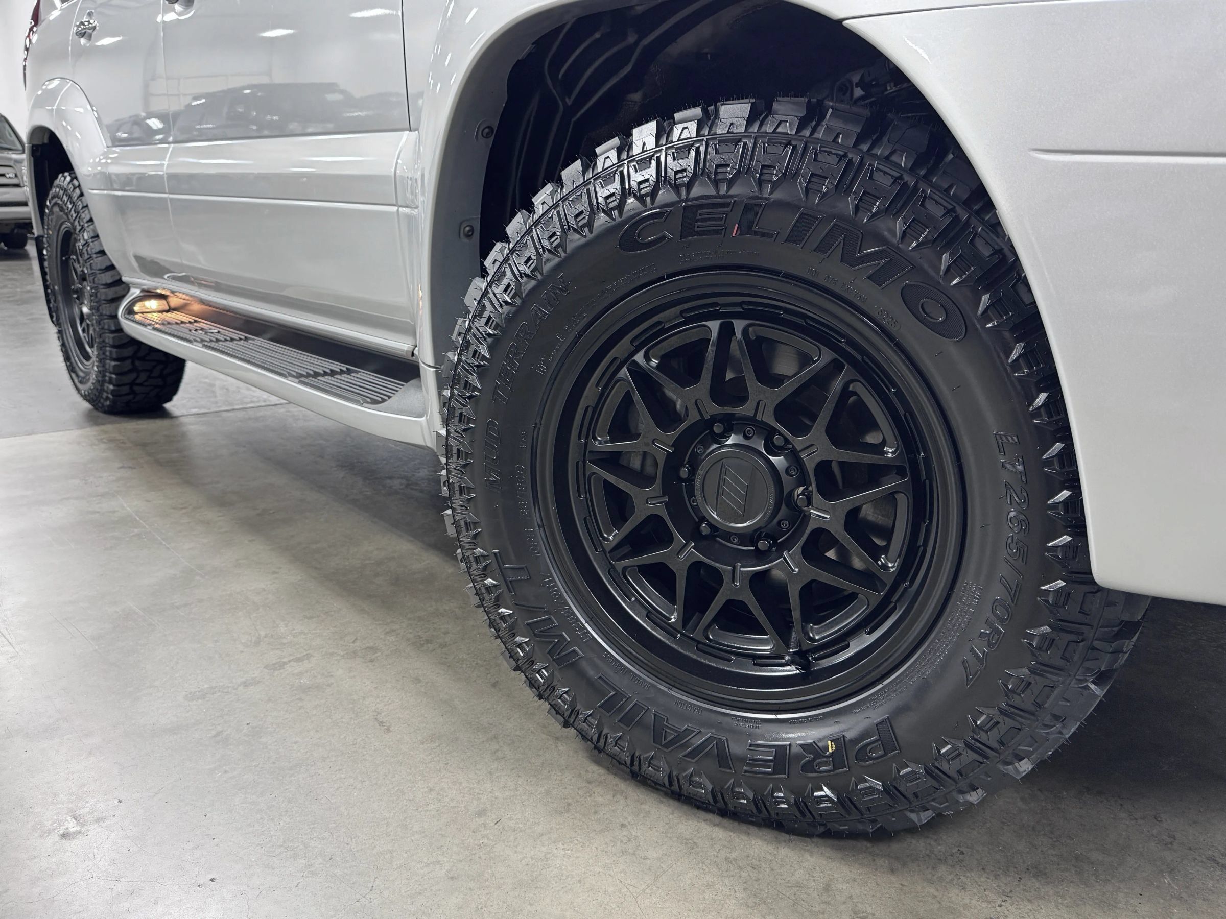 Used 2008 Lexus GX 470 AWD/4WD image 2