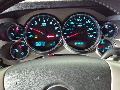 Used 2012 GMC Sierra 1500 SLE w/ Power Tech Package image 12