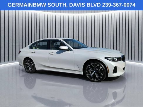 Used 2025 BMW 330i Sedan w/ Premium Package RWD image 3
