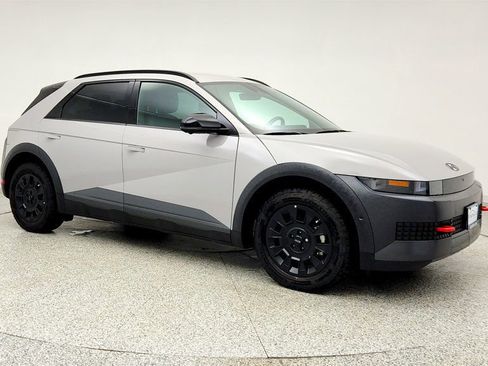Used 2025 Hyundai Ioniq 5 XRT AWD/4WD image 3