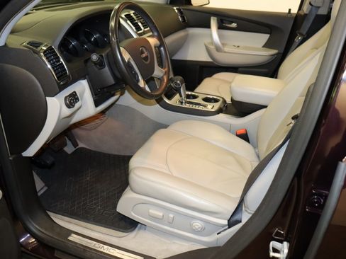 Used 2008 GMC Acadia SLT AWD/4WD image 12