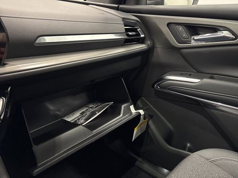 New 2026 Chevrolet Traverse LT image 18