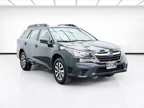 Used 2020 Subaru Outback 2.5i image 3