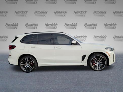 Used 2024 BMW X5 xDrive40i w/ M Sport Package AWD/4WD image 6