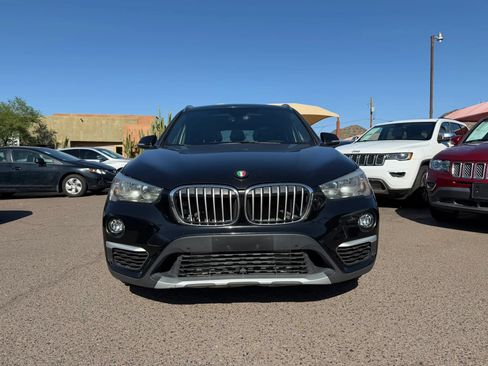 Used 2018 BMW X1 xDrive28i AWD/4WD image 2