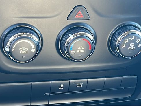 Certified 2022 RAM 1500 Tradesman w/ Chrome Appearance Group image 14