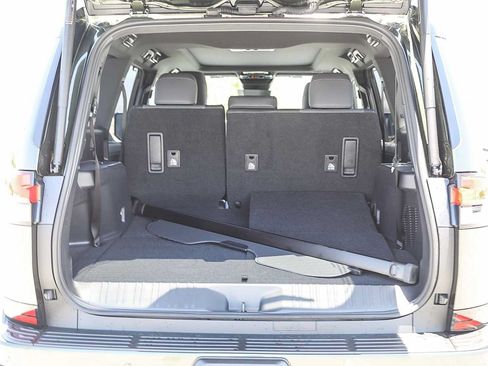 Used 2026 Lexus GX 550 w/ Cold Area Package AWD/4WD image 15