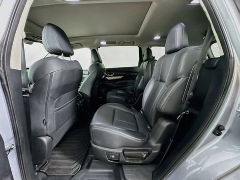 Used 2022 Subaru Ascent Touring w/ Popular Package #2A AWD/4WD image 44