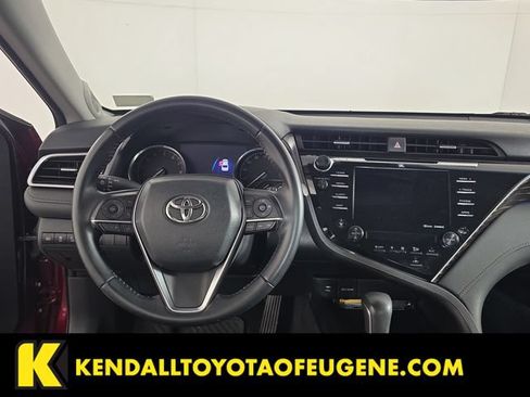 Used 2018 Toyota Camry XLE w/ Driver Assist Package FWD image 12
