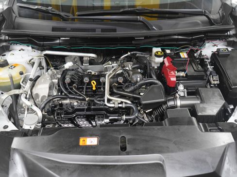 Used 2023 Mitsubishi Outlander SE AWD/4WD image 33