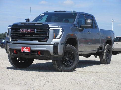 New 2026 GMC Sierra 2500 AT4 AWD/4WD image 9