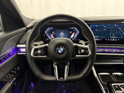 Used 2025 BMW 740i xDrive image 15