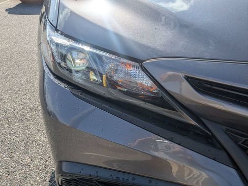 Used 2024 Toyota Camry SE w/ Convenience Package FWD image 10