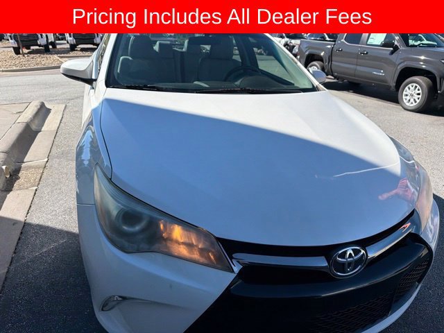 Used 2015 Toyota Camry SE FWD image 6
