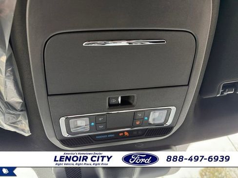 New 2025 Ford F150 Platinum w/ FX4 Off-Road Package image 17