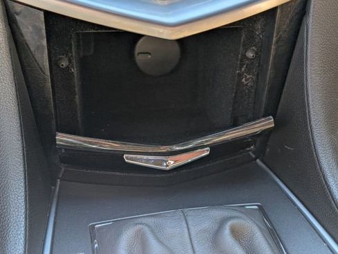 Used 2016 Cadillac SRX Luxury image 29