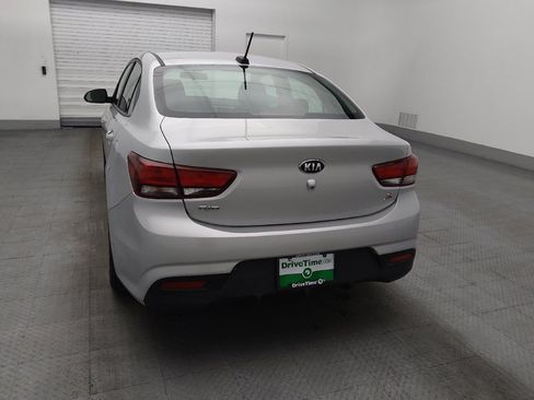 Used 2019 Kia Rio S FWD image 6