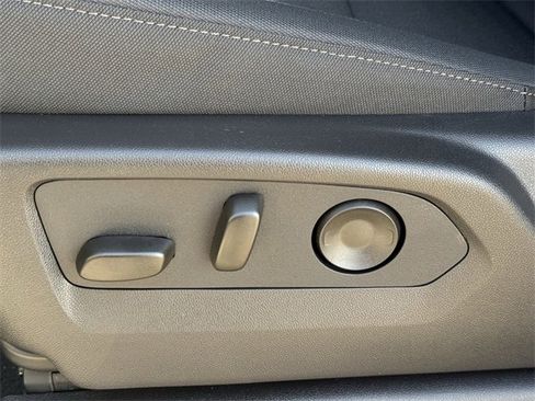 New 2026 Chevrolet Silverado 1500 Custom image 24