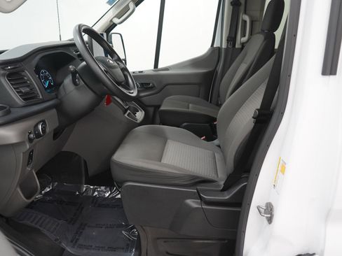 Used 2024 Ford Transit 350 XLT image 17