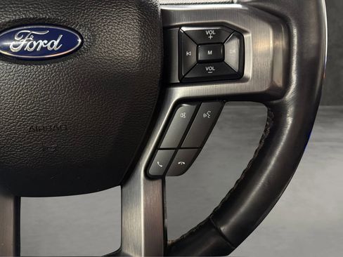 Used 2020 Ford Expedition Max Platinum RWD image 24