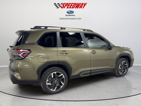 New 2025 Subaru Forester Limited image 10