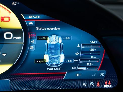 Used 2024 Ferrari Roma Spider RWD image 32