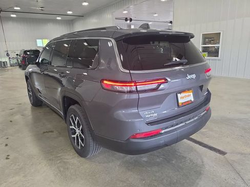 Used 2025 Jeep Grand Cherokee L Limited w/ Trailer Tow Package AWD/4WD image 6