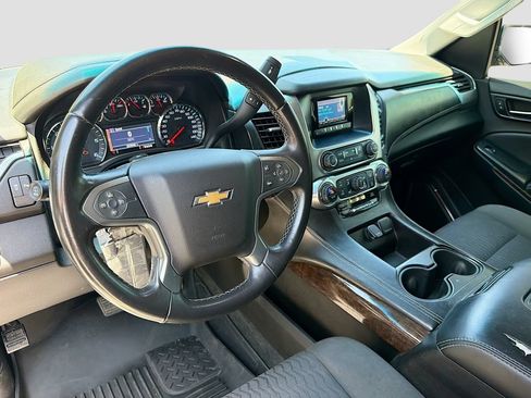 Used 2015 Chevrolet Suburban LS AWD/4WD image 9