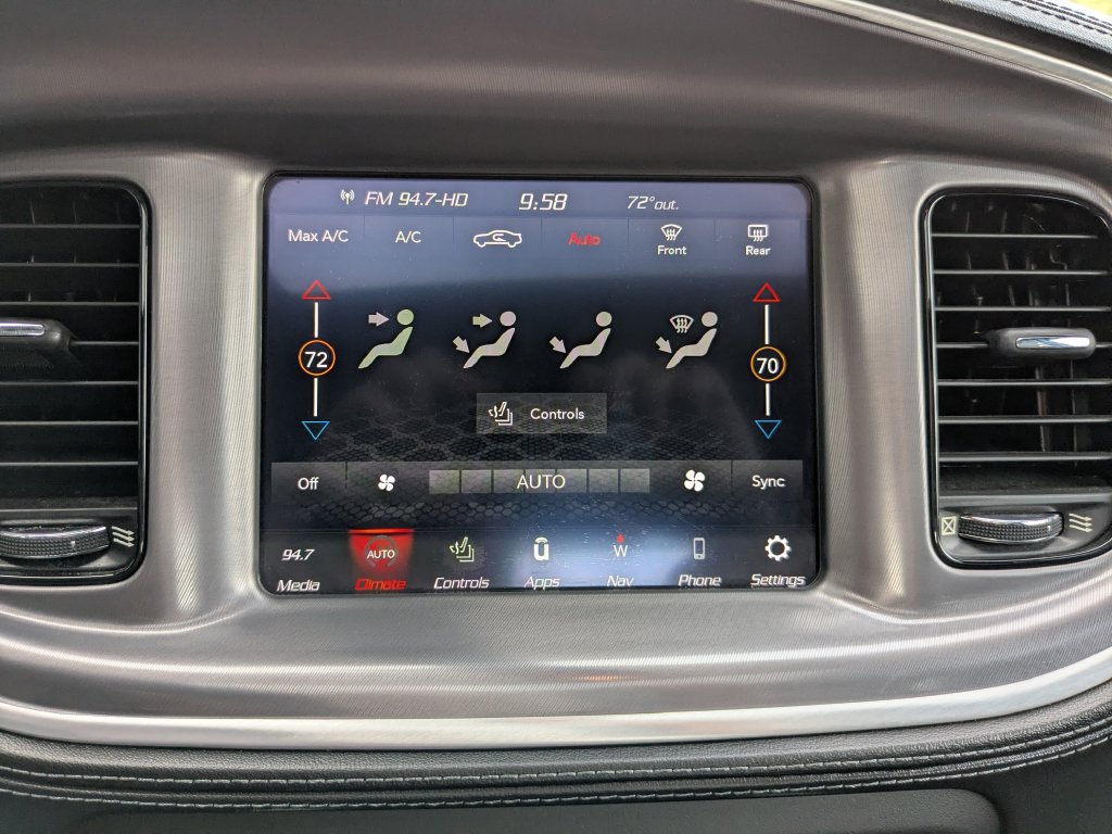 Used 2020 Dodge Charger R/T w/ Plus Group RWD image 22