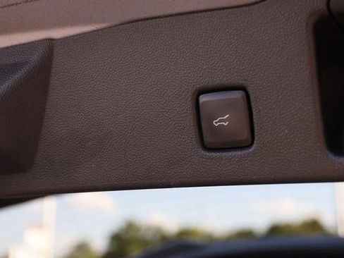 Used 2023 Ford Escape ST-Line FWD image 8