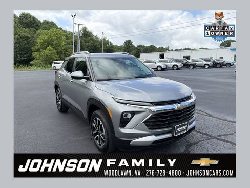Used 2025 Chevrolet TrailBlazer LT AWD/4WD image 1