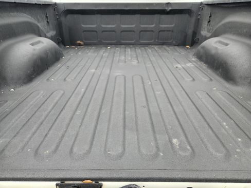 Used 2023 RAM 2500 Laramie AWD/4WD image 33