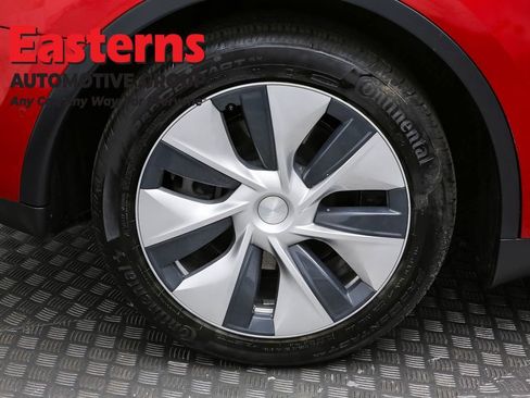 Used 2020 Tesla Model Y Performance image 28