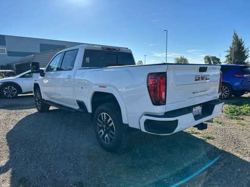 Used 2022 GMC Sierra 2500 AT4 w/ AT4 Premium Plus Package image 4