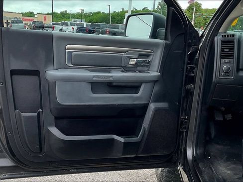Used 2018 RAM 1500 Tradesman w/ Power & Remote Entry Group AWD/4WD image 16