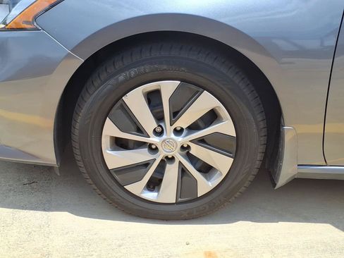 Used 2021 Nissan Altima 2.5 S FWD image 4