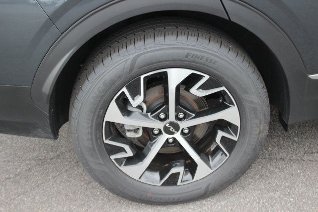 Used 2025 Kia Sportage EX AWD/4WD image 37