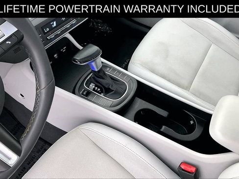 Used 2024 Hyundai Kona SEL FWD image 17
